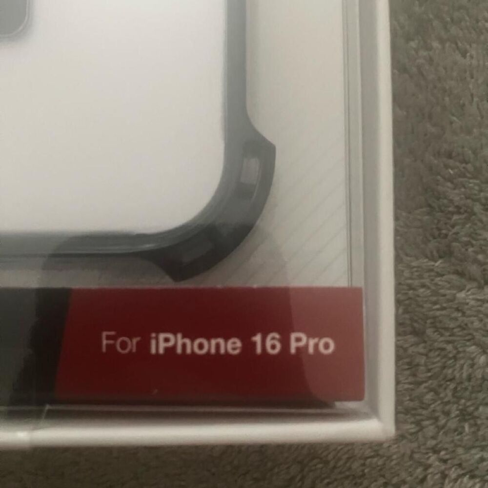 iPhone 16 Pro Case - Picture 4 of 5